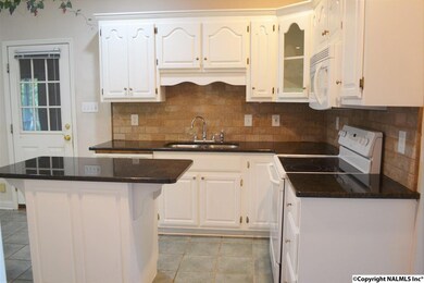 14937 Capstone Ln, Athens, AL 35613 - photo 7