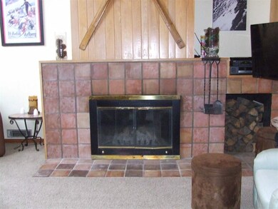 27 Rams Horn Dr unit A3, Lincoln, NH 03251 - photo 5