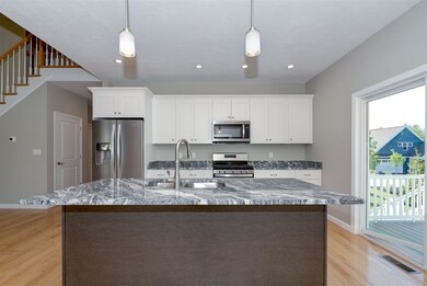 6 Chadwick Cir unit 3, Windham, NH 03087 - photo 6