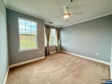 5314 Sanctuary Blvd unit 5314, Riverdale, NJ 07457 - photo 7