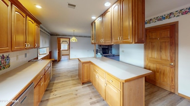 804 Round up Ct, Hawley, PA 18428 - photo 6