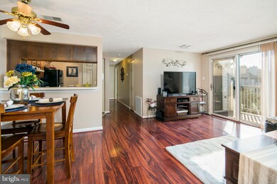 819 Stratford Way unit M, Frederick, MD 21701 - photo 3