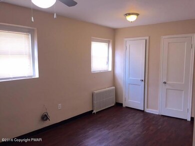 450 Shook Ave unit 1st floor, Stroudsburg, PA 18360 - photo 5