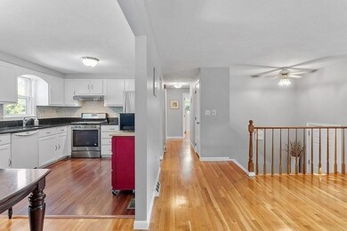 2 Garfield Ave, Shrewsbury, MA 01545 - photo 6