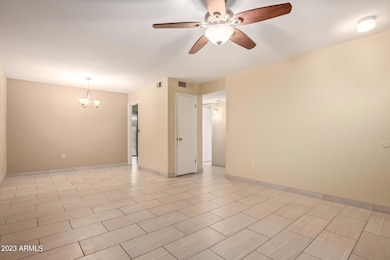 13634 N Silverbell Dr, Sun City, AZ 85351 - photo 7