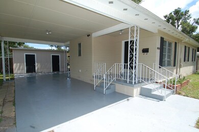 10577 Dove Ln, Jacksonville, FL 32218 - photo 4