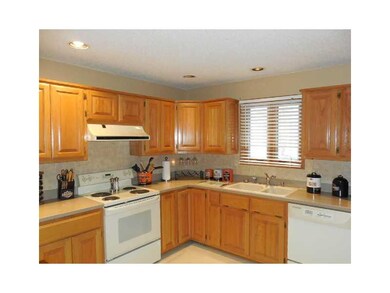 1 Taunton Ln, Bella Vista, AR 72715 - photo 4