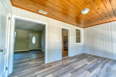 325 Spring Forest Ave, Jacksonville, FL 32216 - photo 7