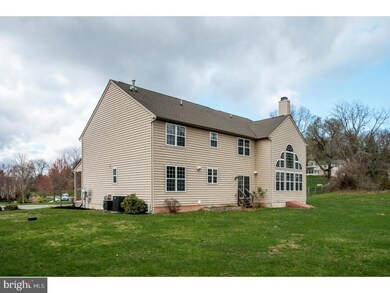 906 Nottingham Rd, Pottstown, PA 19465 - photo 5