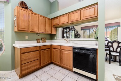 1580 E Hazelton Way-3701