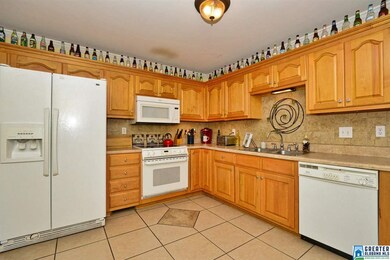 1324 4th St SE, Cullman, AL 35055 - photo 6