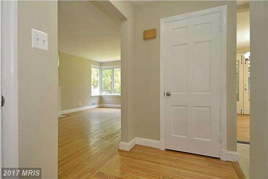 7607 Wildwood Dr, Takoma Park, MD 20912 - photo 4