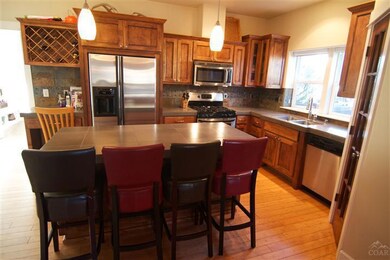 unlisted-address, Bend, OR 97701 - photo 3