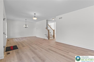 79 Tumble Creek Rd unit 15, Williams Township, PA 18042 - photo 2