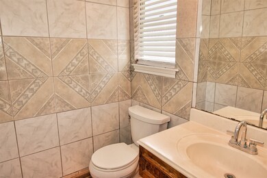 9708 Debbie Ln, Houston, TX 77038 - photo 5