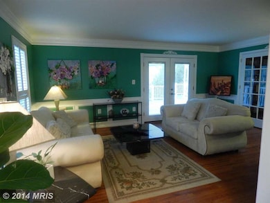 5506 Chestermill Ct, Fairfax, VA 22030 - photo 5