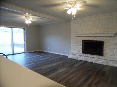 252 Belle St, Bedford, TX 76022 - photo 6