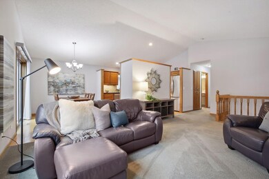 6447 Evergreen Ln N, Maple Grove, MN 55369 - photo 5