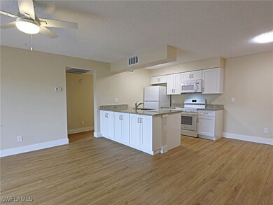 5311 Summerlin Rd unit 1115, Fort Myers, FL 33919 - photo 2