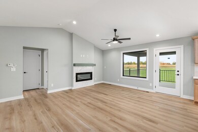 1003 Redbud Dr, Slater, IA 50244 - photo 7