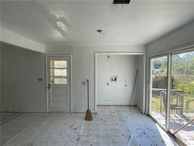 Breakfast area and Laundry closet