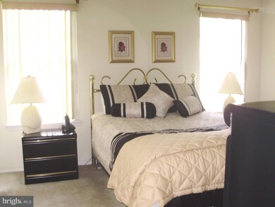 30 Knollwood Dr, Woodbury, NJ 08096 - photo 4