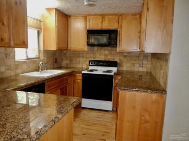 19970 Double Tree Ct, Bend, OR 97702 - photo 7