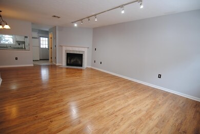 74 Cadogan Way unit UGG296, Nashua, NH 03062 - photo 2