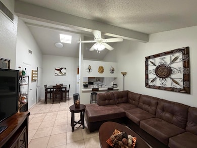 136 N Troy Ave, Lubbock, TX 79416 - photo 2