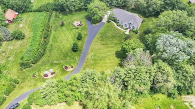 1802 N Concord Ln, Urbana, IL 61802 - photo 2