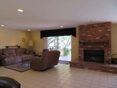 GREAT ROOM WITH CUILT IN FIREPLACE