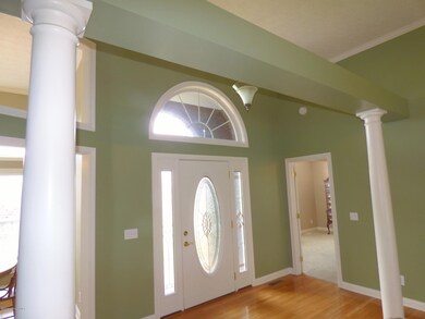 140 Bayberry Ct, Mount Washington, KY 40047 - photo 2