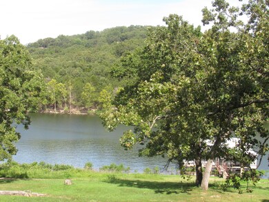Table Rock Lake Front Home For Sale