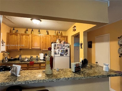 1350 W 53rd St unit 24, Hialeah, FL 33012 - photo 5