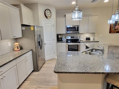 7509 Stonebrook Cir, Wesley Chapel, FL 33545 - photo 4