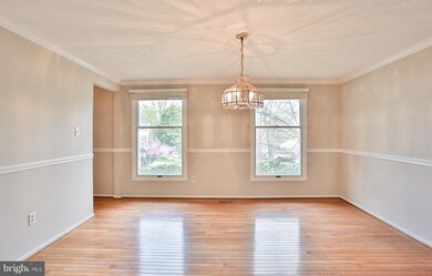 15504 Battersea Rd, Dumfries, VA 22025 - photo 3