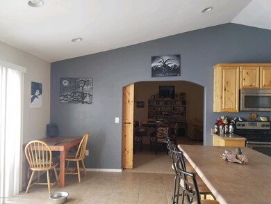 529 S Foothill Blvd, Taylor, AZ 85939 - photo 4