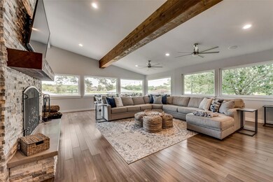 1251 Kiowa Dr W, Gainesville, TX 76240 - photo 3