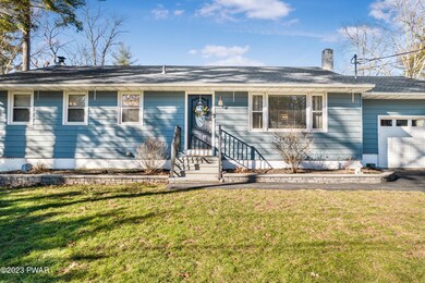 103 William Penn Dr, Milford, PA 18337 - photo 4