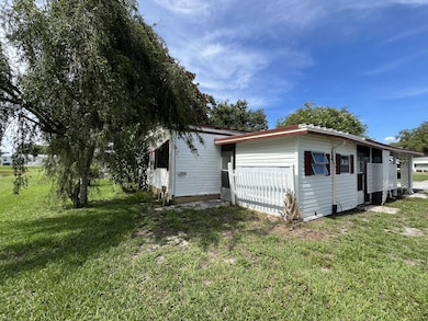 157 Millwood Rd unit 261, Leesburg, FL 34788 - photo 3