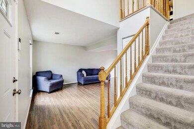 6812 Littlewood Ct, Sykesville, MD 21784 - photo 2