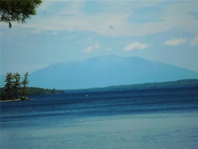 51 Fern St, Millinocket, ME 04462 - photo 2