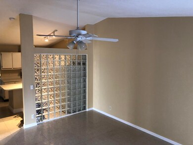 4284 Woodstock Dr unit C, West Palm Beach, FL 33409 - photo 2