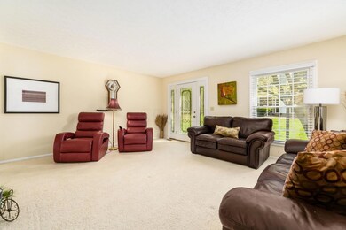 608 Pamlico St unit X-10, Columbus, OH 43228 - photo 4