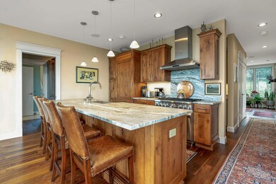Gorgeous kitchen
