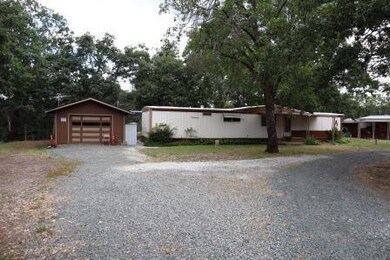 127 Harris Road 003