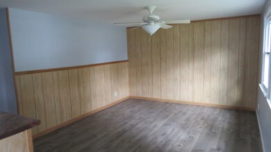 101 Ensenada Dr, Carpentersville, IL 60110 - photo 6