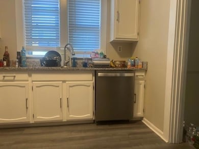 104 Alabama Ave, Providence, RI 02905 - photo 3