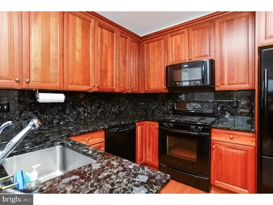 1011 Buckingham Dr, West Deptford, NJ 08086 - photo 6