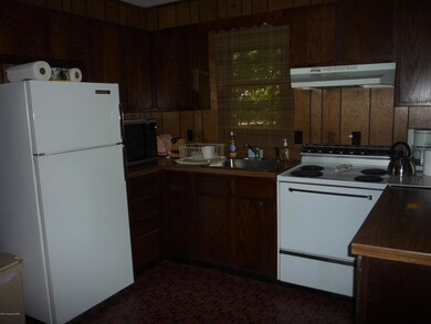 6322 Ventnor Dr, Tobyhanna, PA 18466 - photo 5